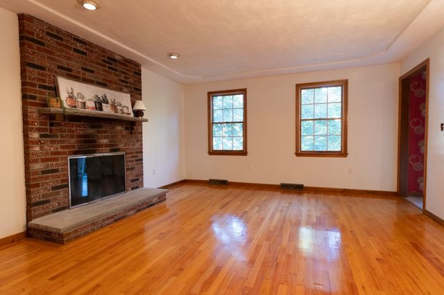 4 Mead Circle, Lexington, MA 02420