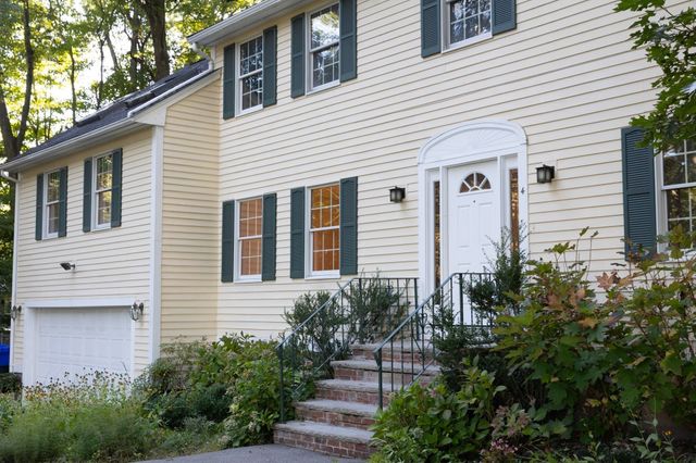 4 Mead Circle, Lexington, MA 02420