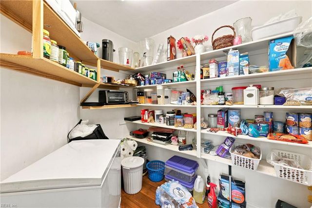801 Aston PL, Chesapeake, VA 23322