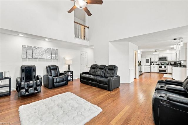 801 Aston PL, Chesapeake, VA 23322