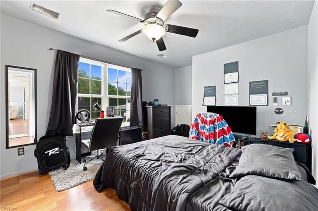 801 Aston PL, Chesapeake, VA 23322