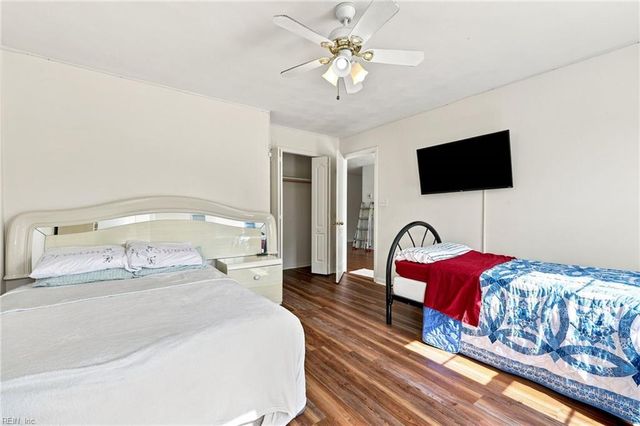 801 Aston PL, Chesapeake, VA 23322