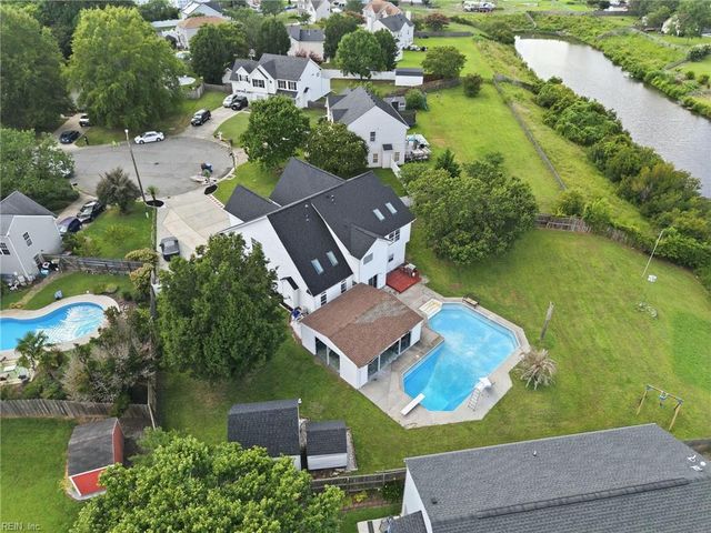 801 Aston PL, Chesapeake, VA 23322