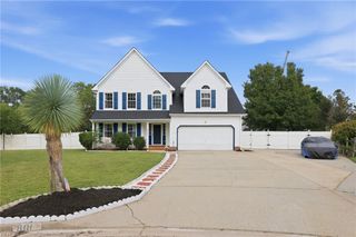 801 Aston PL, Chesapeake, VA 23322