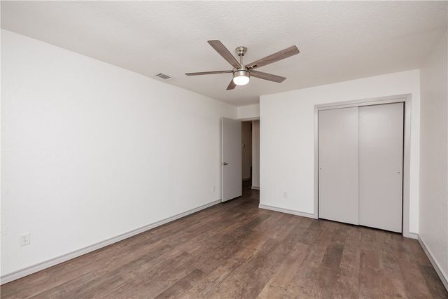 7217 Sparkle Sea Dr 2, Corpus Christi, TX 78412