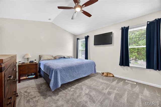 5 Covered Wagon Trail Court, St Peters, MO 63376