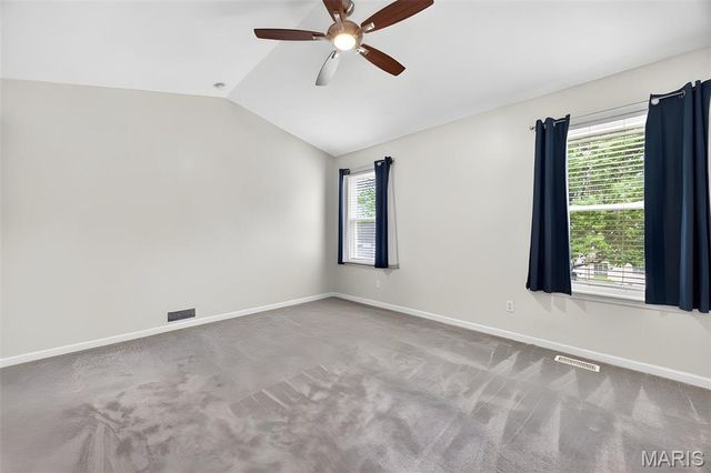 5 Covered Wagon Trail Court, St Peters, MO 63376