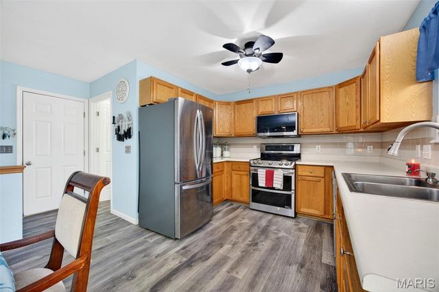 5 Covered Wagon Trail Court, St Peters, MO 63376