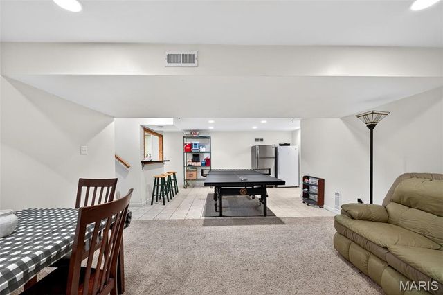 5 Covered Wagon Trail Court, St Peters, MO 63376