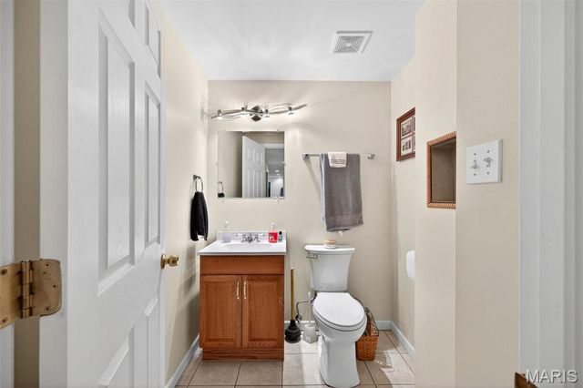 5 Covered Wagon Trail Court, St Peters, MO 63376