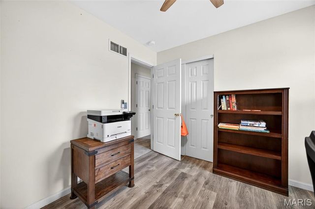 5 Covered Wagon Trail Court, St Peters, MO 63376