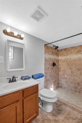 9955 Box Elder Court, St Louis, MO 63123