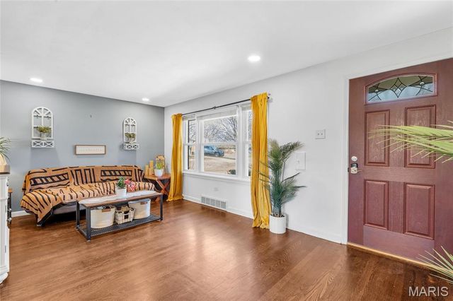 9955 Box Elder Court, St Louis, MO 63123