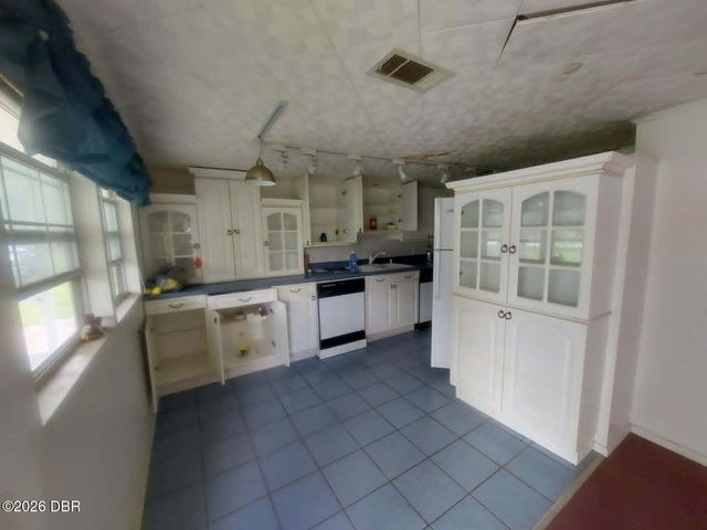 16454 NE 141st Avenue, Fort Mccoy, FL 32134