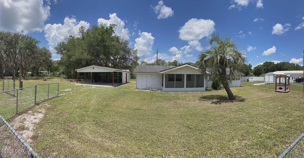 16454 NE 141st Avenue, Fort Mccoy, FL 32134