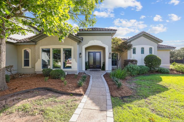 211 Champion Hvn, San Antonio, TX 78258