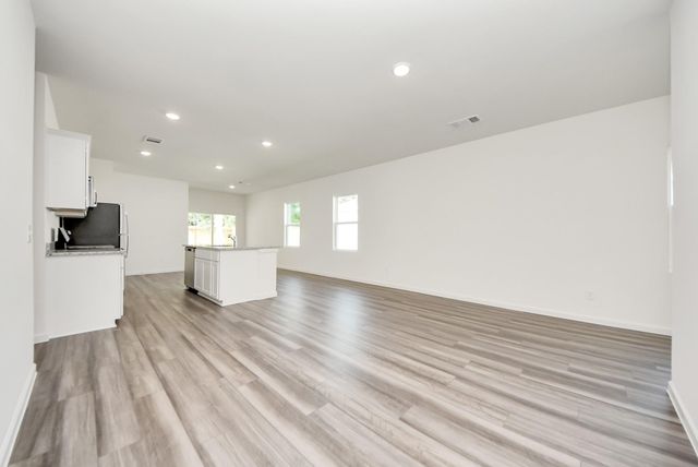 31035 Gayle Prairie Oaks Street, Waller, TX 77484