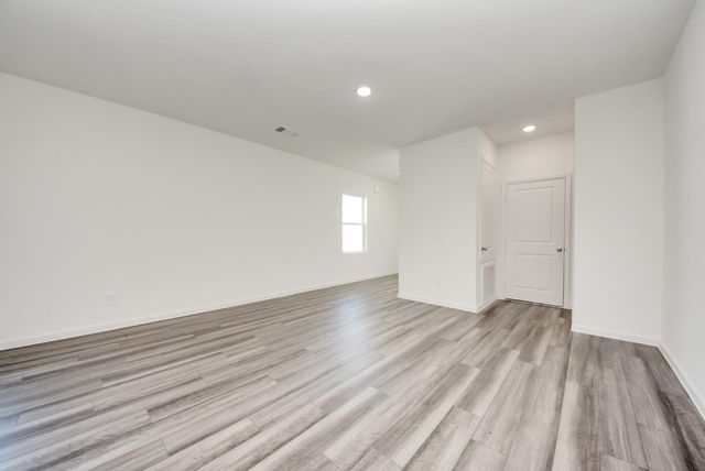 31035 Gayle Prairie Oaks Street, Waller, TX 77484