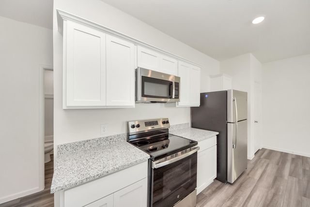 31035 Gayle Prairie Oaks Street, Waller, TX 77484
