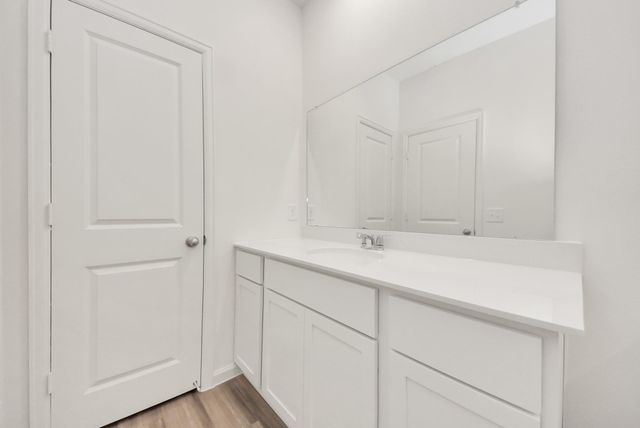 31035 Gayle Prairie Oaks Street, Waller, TX 77484