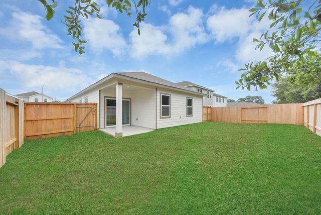 31035 Gayle Prairie Oaks Street, Waller, TX 77484