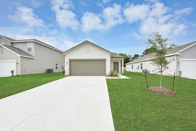 31035 Gayle Prairie Oaks Street, Waller, TX 77484