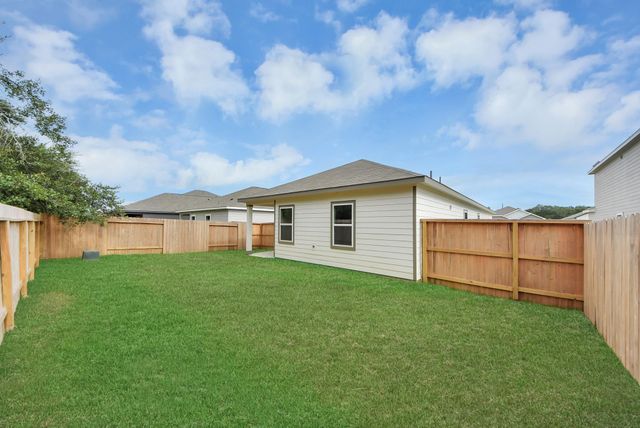 31035 Gayle Prairie Oaks Street, Waller, TX 77484