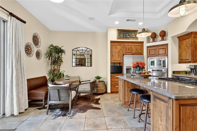 27360 Elmwood, Lake Arrowhead, CA 92352