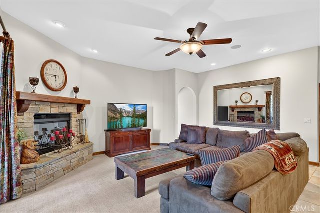 27360 Elmwood, Lake Arrowhead, CA 92352