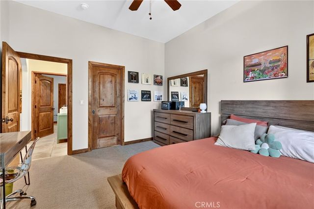 27360 Elmwood, Lake Arrowhead, CA 92352