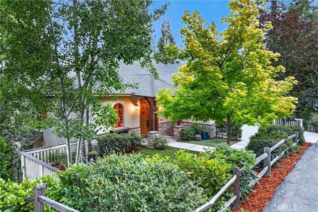 27360 Elmwood, Lake Arrowhead, CA 92352