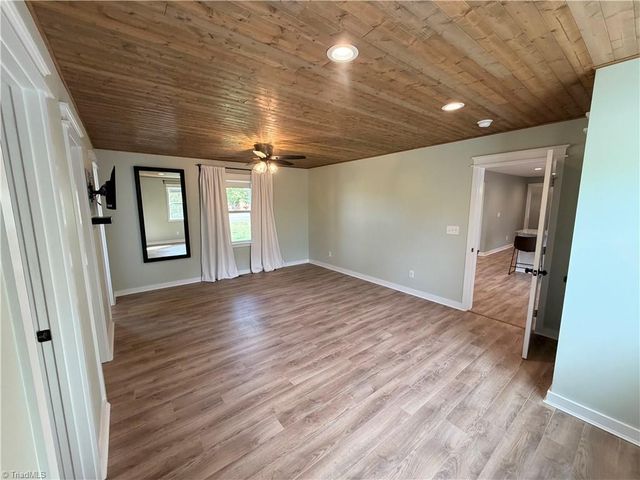 192 Shoals Road, Pinnacle, NC 27043