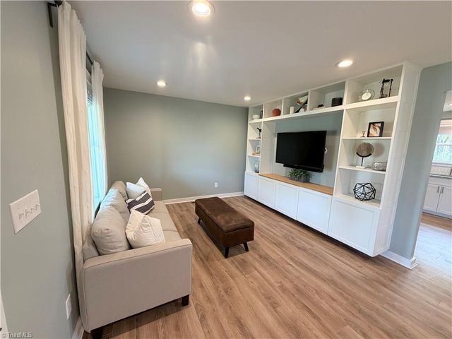 192 Shoals Road, Pinnacle, NC 27043