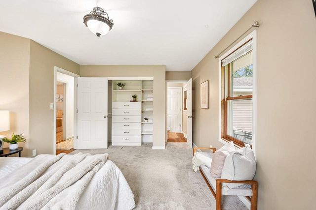 322 Porthamel COURT, Wales, WI 53183