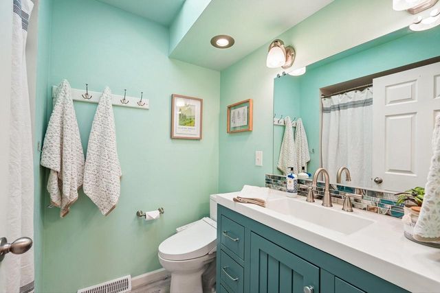 322 Porthamel COURT, Wales, WI 53183