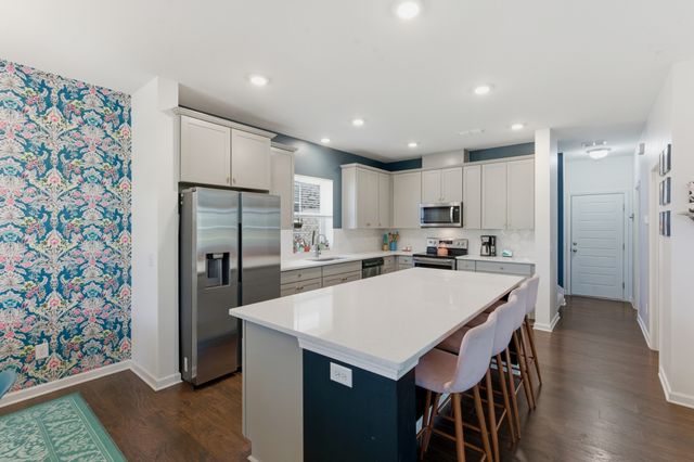 4161 Magnolia Farms Dr, Hermitage, TN 37076