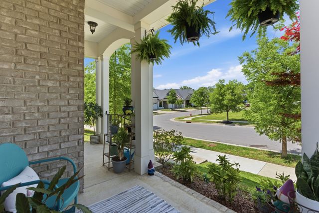 4161 Magnolia Farms Dr, Hermitage, TN 37076
