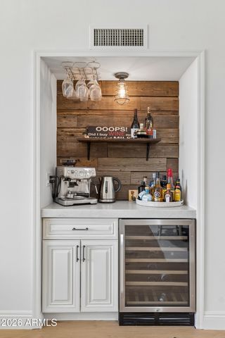 3800 E LINCOLN Drive 37, Phoenix, AZ 85018