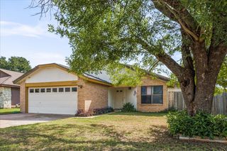 1204 Peachtree Valley DR, Round Rock, TX 78681