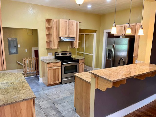 506 S 8TH ST, Laramie, WY 82070