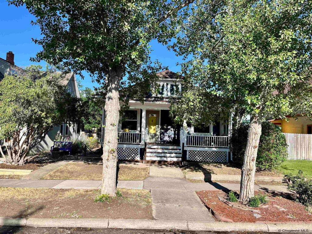 506 S 8TH ST, Laramie, WY 82070
