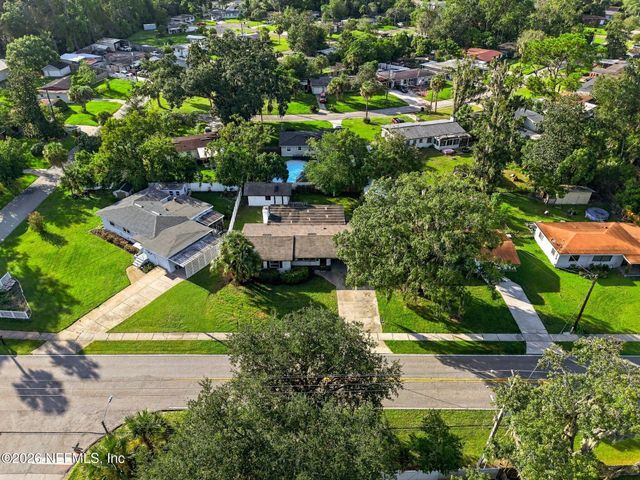 2548 PARENTAL HOME Road, Jacksonville, FL 32216