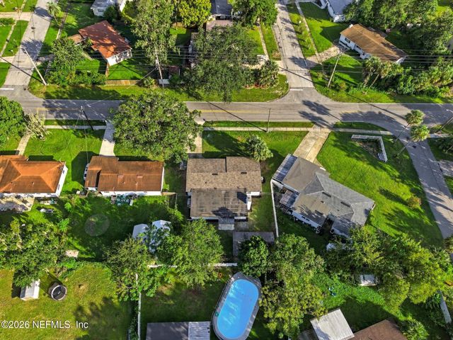 2548 PARENTAL HOME Road, Jacksonville, FL 32216