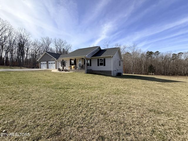 1926 Old Grimsley Rd, Grimsley, TN 38565