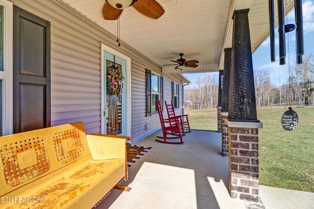 1926 Old Grimsley Rd, Grimsley, TN 38565