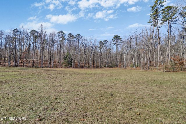 1926 Old Grimsley Rd, Grimsley, TN 38565