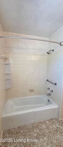 3814 Taylorsville Rd, Louisville, KY 40220