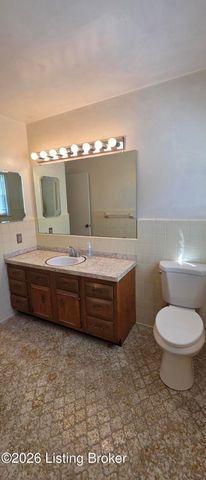 3814 Taylorsville Rd, Louisville, KY 40220