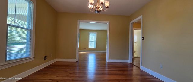 3814 Taylorsville Rd, Louisville, KY 40220