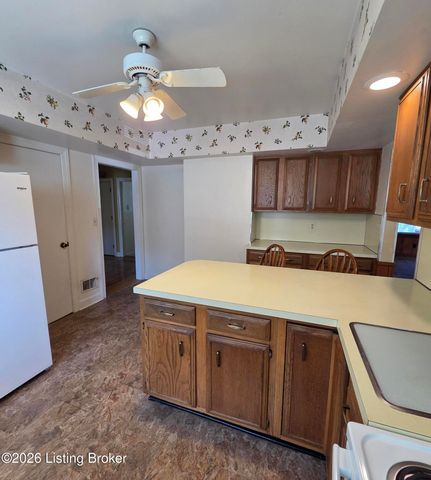 3814 Taylorsville Rd, Louisville, KY 40220